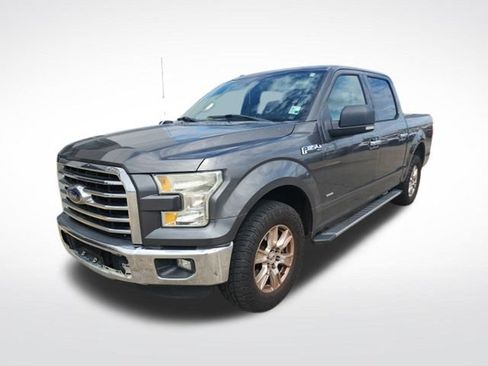 Used 2016 Ford F150 XLT w/ Equipment Group 302A Luxury RWD image 3