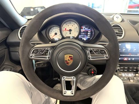 Used 2018 Porsche 718 Boxster GTS image 27