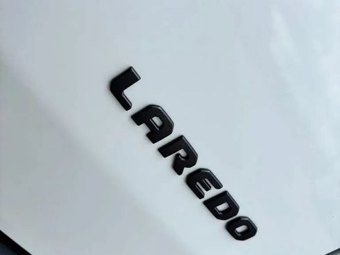 New 2026 Jeep Cherokee Laredo AWD/4WD image 10