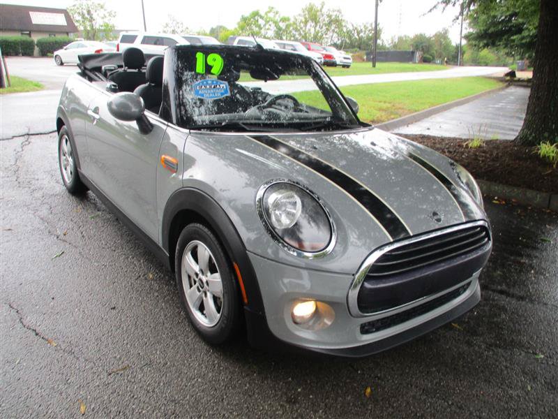 Used 2019 MINI Cooper Convertible FWD image 1