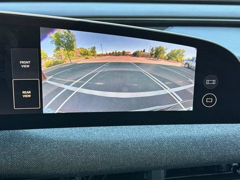 Used 2025 Lucid Air Touring AWD/4WD image 24