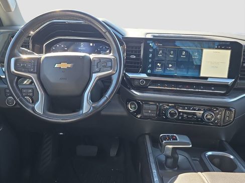 Used 2023 Chevrolet Silverado 1500 LTZ AWD/4WD image 12