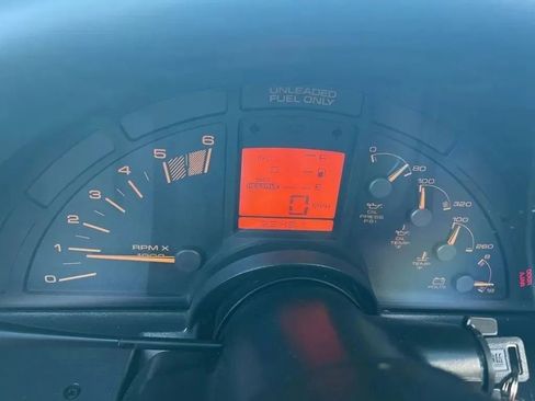 Used 1991 Chevrolet Corvette Convertible image 30