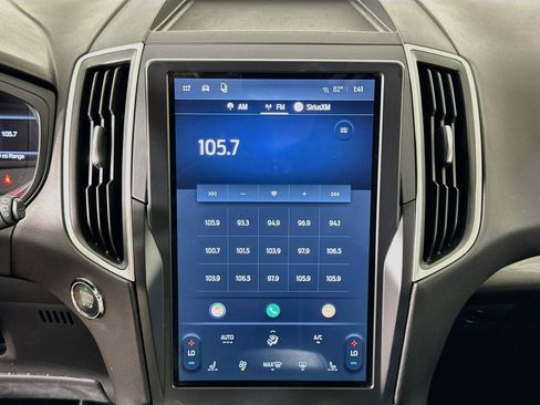 Used 2024 Ford Edge SEL AWD/4WD image 21