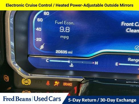 Used 2023 Chevrolet Silverado 1500 LT AWD/4WD image 18