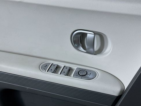 Used 2024 Hyundai Ioniq 5 SEL RWD image 15