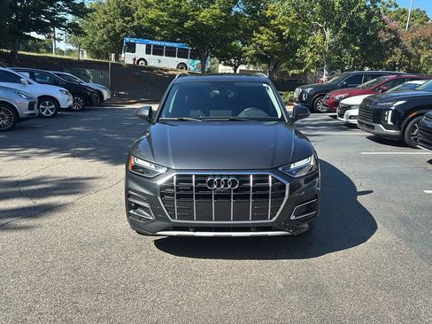 Used 2021 Audi Q5 2.0T Premium Plus w/ Premium Plus Package AWD/4WD image 2