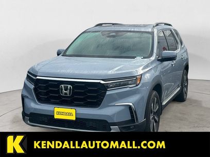 Used 2025 Honda Pilot Touring