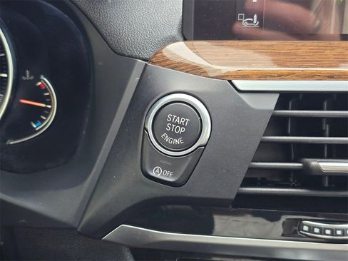 Used 2018 BMW X3 xDrive30i image 35