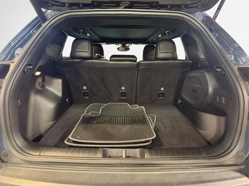 Used 2021 Jeep Cherokee Latitude Lux 80th Anniv w/ Quick Order Package 26U 80TH image 25