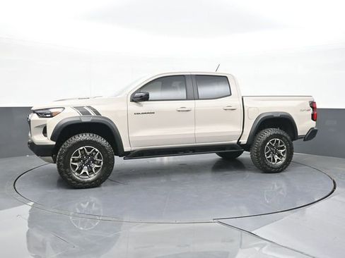 New 2026 Chevrolet Colorado ZR2 w/ Technology Package AWD/4WD image 7