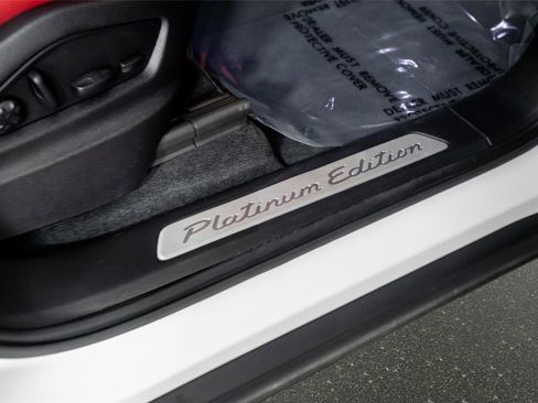 Used 2023 Porsche Cayenne Platinum Edition image 58