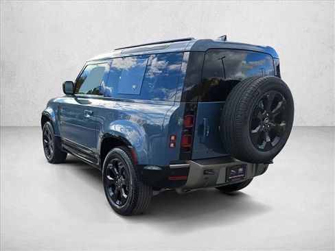Used 2021 Land Rover Defender 90 X-Dynamic S image 7