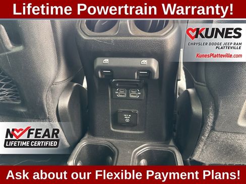 Used 2022 Jeep Gladiator Rubicon w/ Dual Top Group image 32