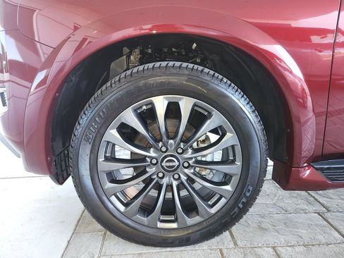 Certified 2024 Nissan Armada Platinum w/ Captain's Chairs Package image 33