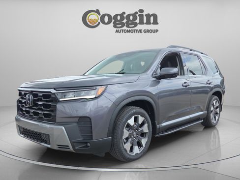 New 2026 Honda Pilot Touring image 1