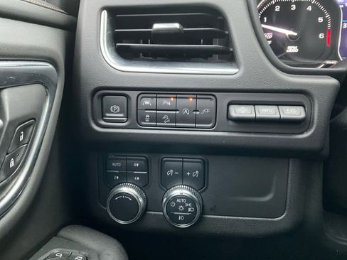 Used 2021 GMC Yukon AT4 w/ AT4 Premium Package image 21