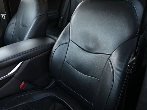 Used 2018 Chevrolet Volt Premier w/ Driver Confidence Package image 23