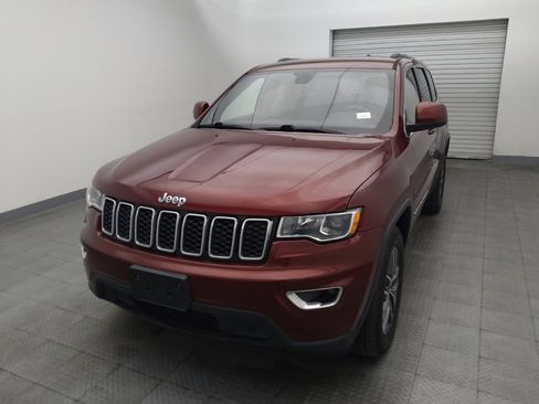 Used 2019 Jeep Grand Cherokee Laredo w/ Laredo X Package image 15