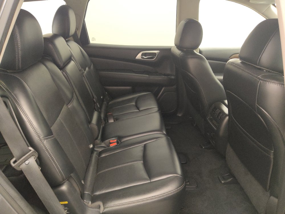 Used 2017 Nissan Pathfinder Platinum w/ Cargo Package FWD image 19