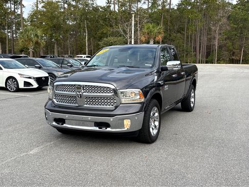 Used 2016 RAM 1500 Laramie w/ Convenience Group image 3
