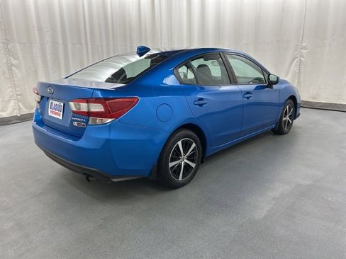 Used 2022 Subaru Impreza Premium image 6