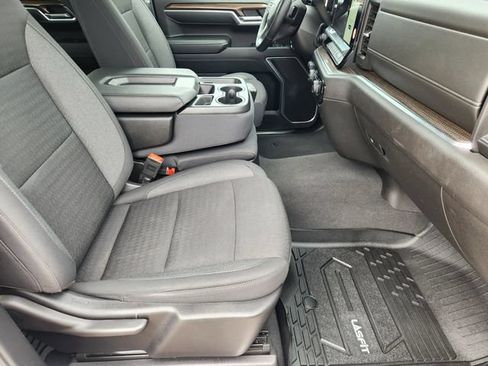 Used 2025 Chevrolet Silverado 1500 LT RWD image 14