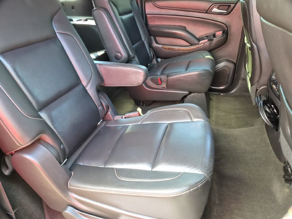 Used 2015 Chevrolet Suburban LT AWD/4WD image 35