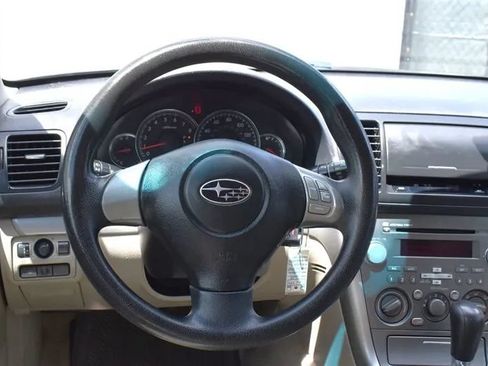 Used 2008 Subaru Outback 2.5i L.L. Bean AWD/4WD image 14
