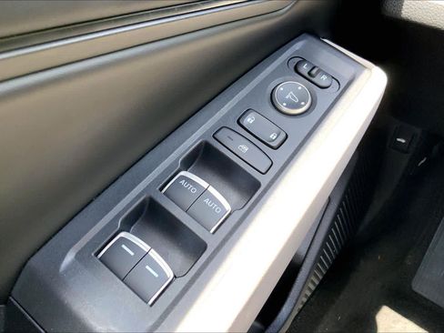 Used 2024 Honda Accord EX image 34