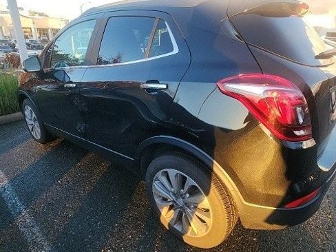 Used 2019 Buick Encore Preferred image 6