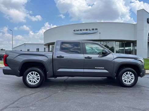 Used 2024 Toyota Tundra SR5 w/ SR5 Convenience Package AWD/4WD image 46
