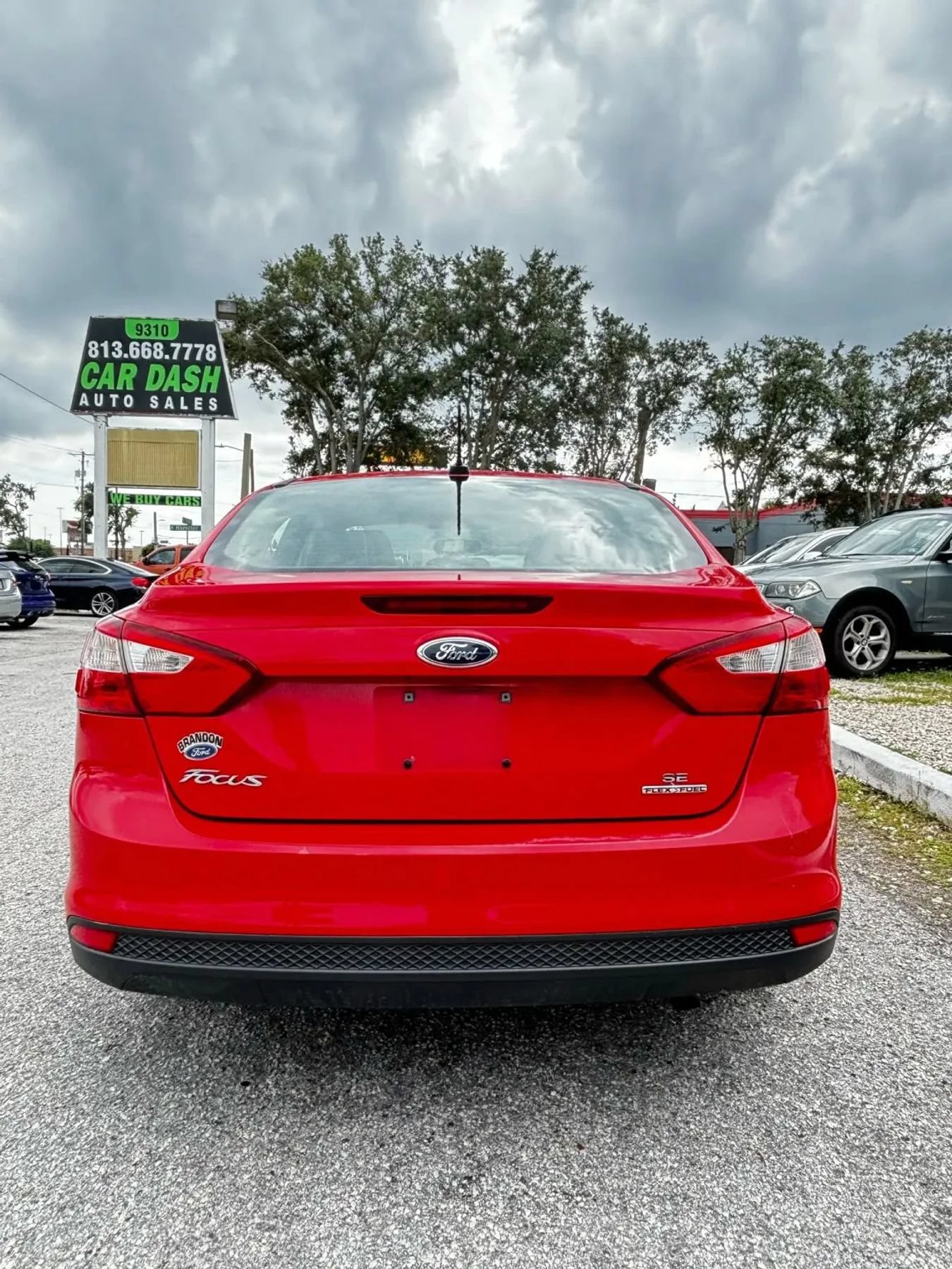 Used 2014 Ford Focus SE FWD image 8