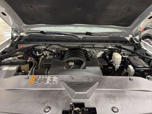 Used 2018 Chevrolet Silverado 1500 W/T w/ Trailering Package AWD/4WD image 31
