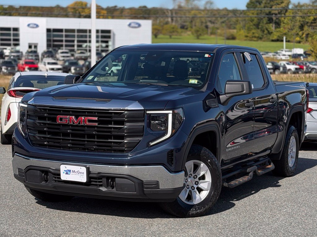 Used 2023 GMC Sierra 1500 Pro w/ Pro Value Package AWD/4WD image 1