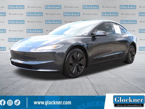 Used 2024 Tesla Model 3 Standard Range RWD image 1