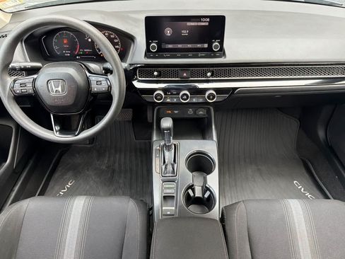 Used 2023 Honda Civic LX image 3