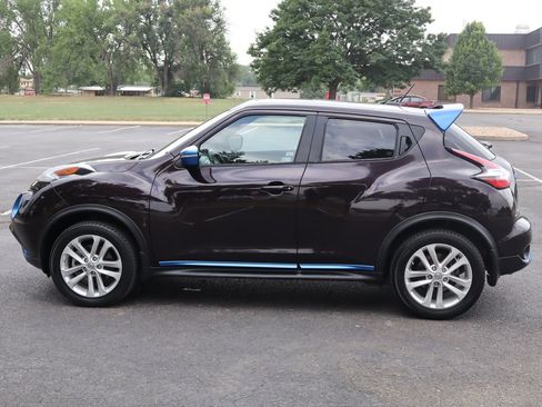 Used 2015 Nissan Juke SV AWD/4WD image 9