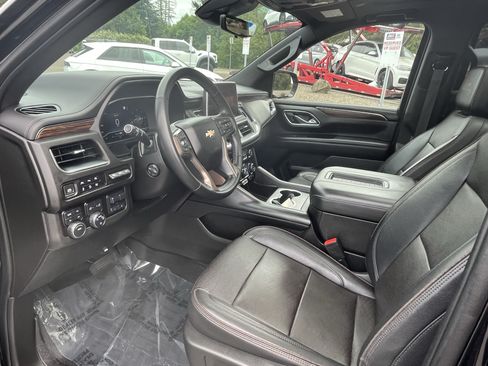 Used 2023 Chevrolet Tahoe High Country w/ Max Trailering Package AWD/4WD image 9
