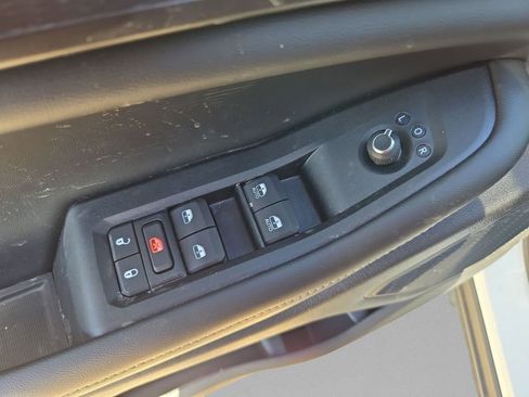 New 2025 Jeep Grand Cherokee Laredo w/ MOPAR Finishing Package RWD image 13
