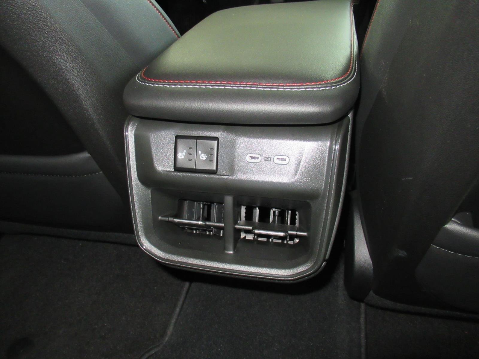 New 2026 Dodge Charger R/T w/ Performance Handling Group AWD/4WD image 14