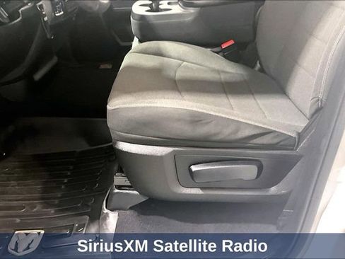 Used 2021 RAM 1500 Express w/ Wheel & Sound Group AWD/4WD image 26