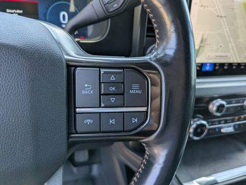 Used 2024 Ford F450 Platinum w/ FX4 Off-Road Package AWD/4WD image 31