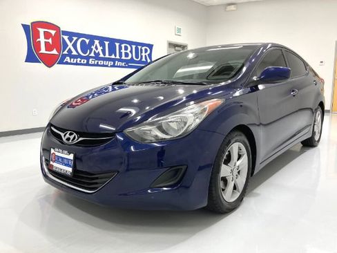 Used 2011 Hyundai Elantra GLS w/ Preferred Equipment Pkg 3 image 14