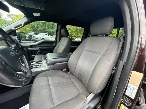 Used 2018 Ford F150 XLT w/ Equipment Group 302A Luxury AWD/4WD image 17