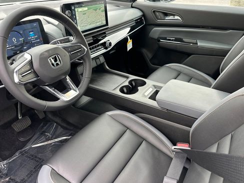 New 2026 Honda Prologue Touring image 9