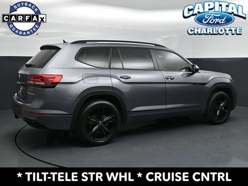 Used 2022 Volkswagen Atlas SEL R-Line AWD/4WD image 7