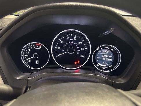 Used 2017 Honda HR-V LX image 13