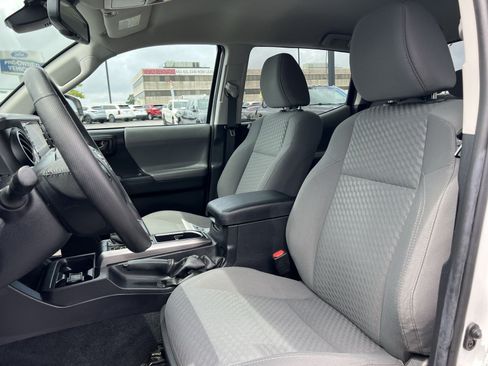 Used 2021 Toyota Tacoma SR5 w/ Blackout Package (TMS) RWD image 13