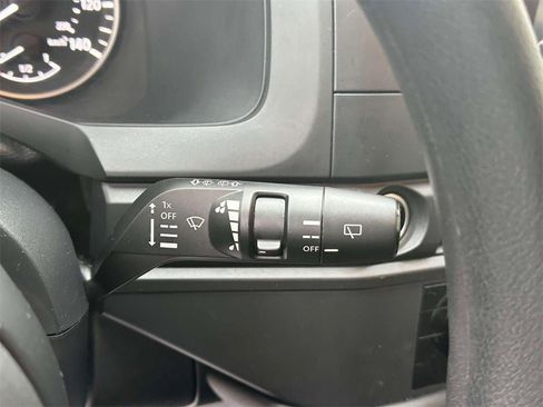 Certified 2024 Nissan Pathfinder S image 23